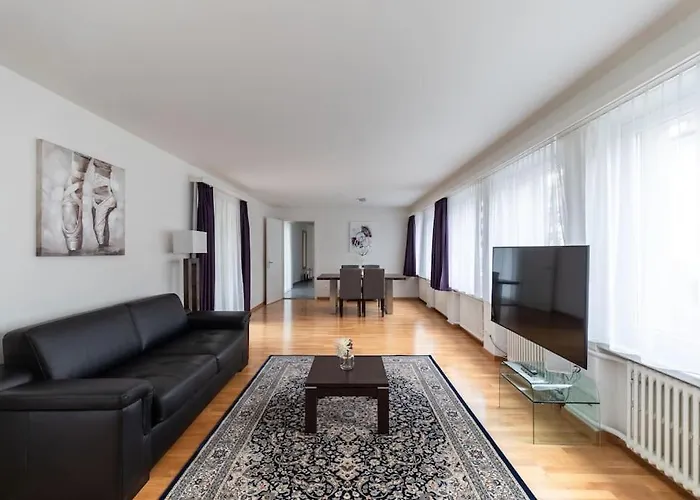 Terrific 1 Bedroom Flat City Center And Near Lake - Dahlia 9